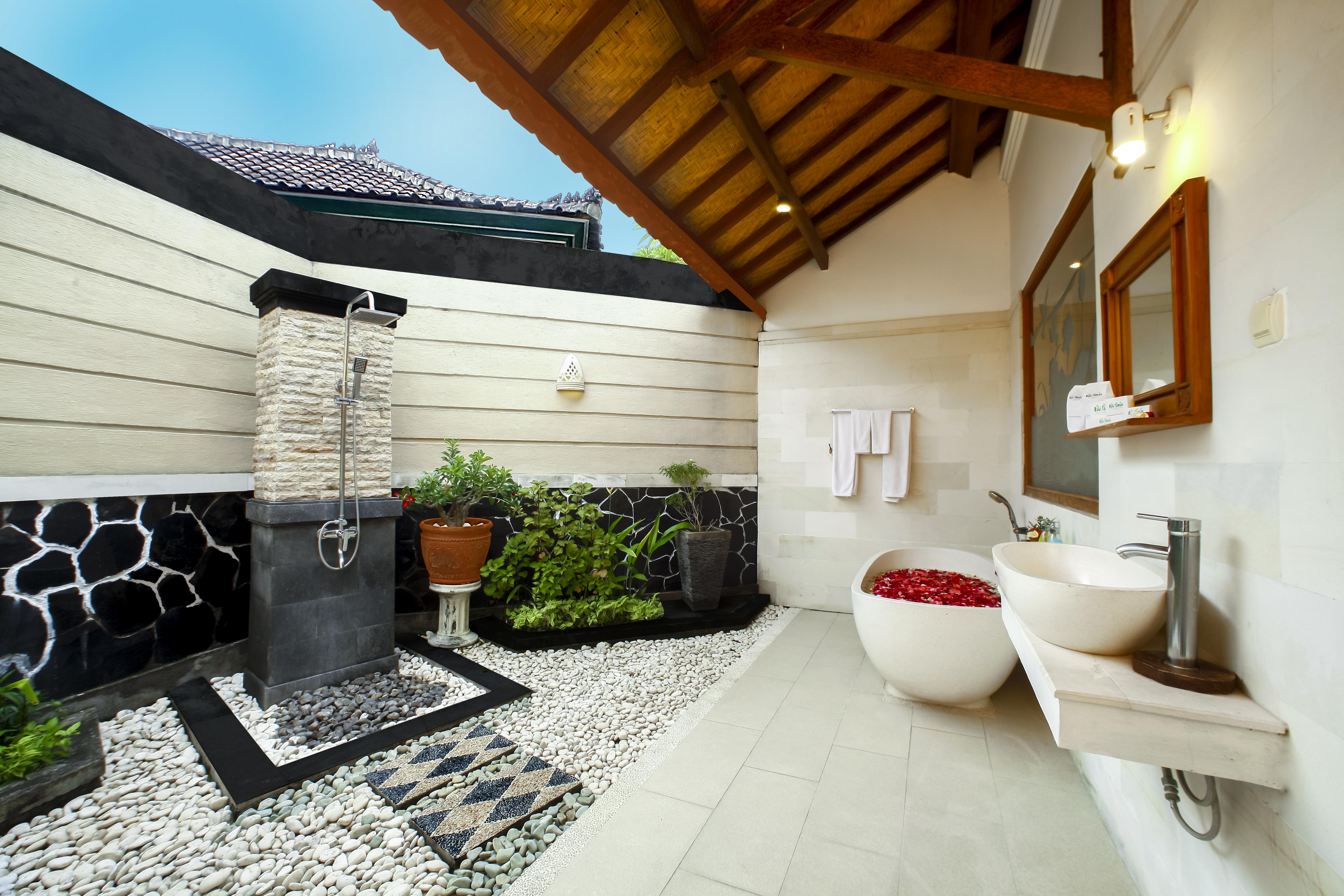Bali Taman Beach Resort & Spa Lovina Pabean Buleleng Esterno foto