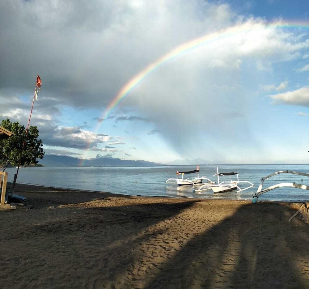 Bali Taman Beach Resort & Spa Lovina Pabean Buleleng Esterno foto